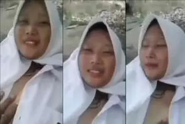 Gadis SMA Indo Ngewe Di Batu Sungai Alam Terbuka Viral Lumer
